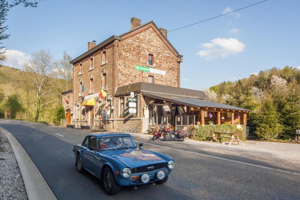 B&B-Restaurant Porte De La Lienne Stoumont Zewnętrze zdjęcie